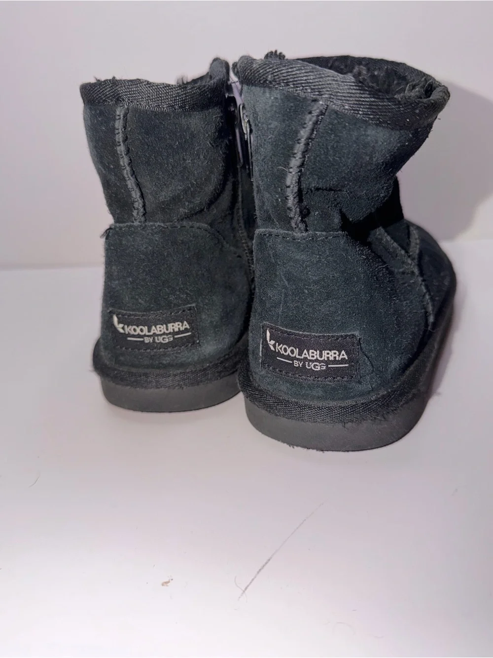 Kids Koolaburra by UGG Koola Mini boots black suede upper plush lining Girls 4